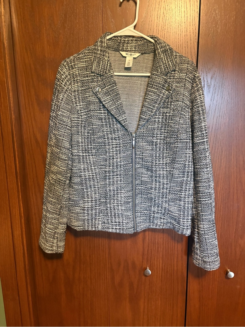 White House Black Market Gray and White Tweed Zip-Front Blazer
